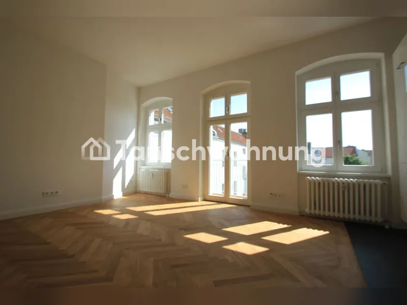 Tauschwohnung: Beautiful bright 2-room apartment looking for bigger one :) — photo 1